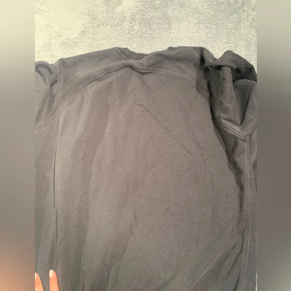 Gymshark sweatshirt black medium - Image 8