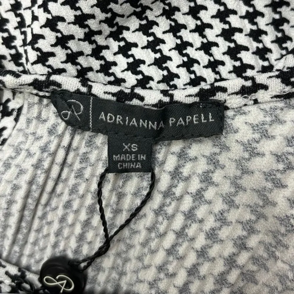 Adrianna Papell NWT Black Houndstooth Flutter Sleeve Crewneck Blouse Top Size XS - Image 9