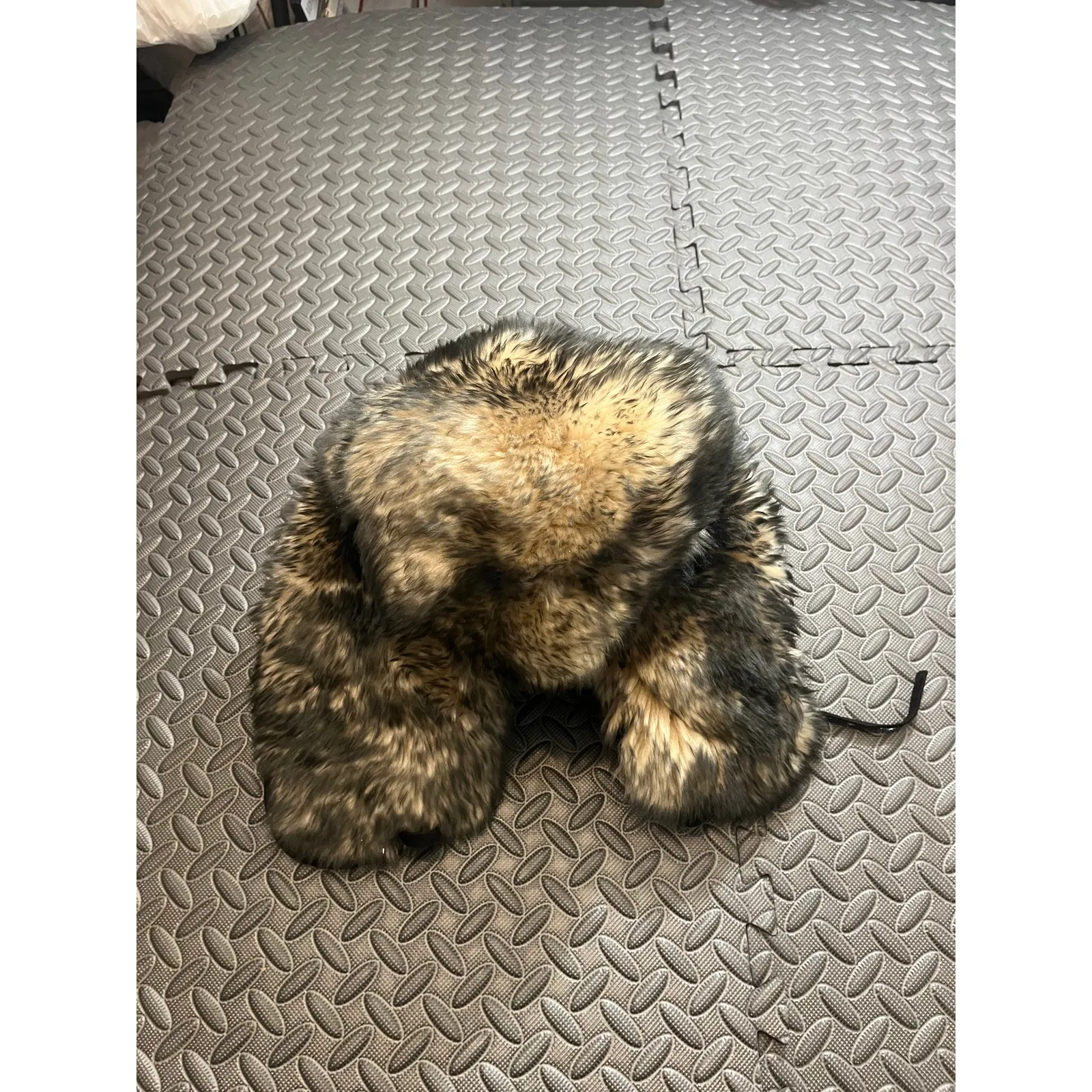 Club Monaco 100% Lamb Fur Trapper Hat Winter Insulated One Size Designer - Image 8