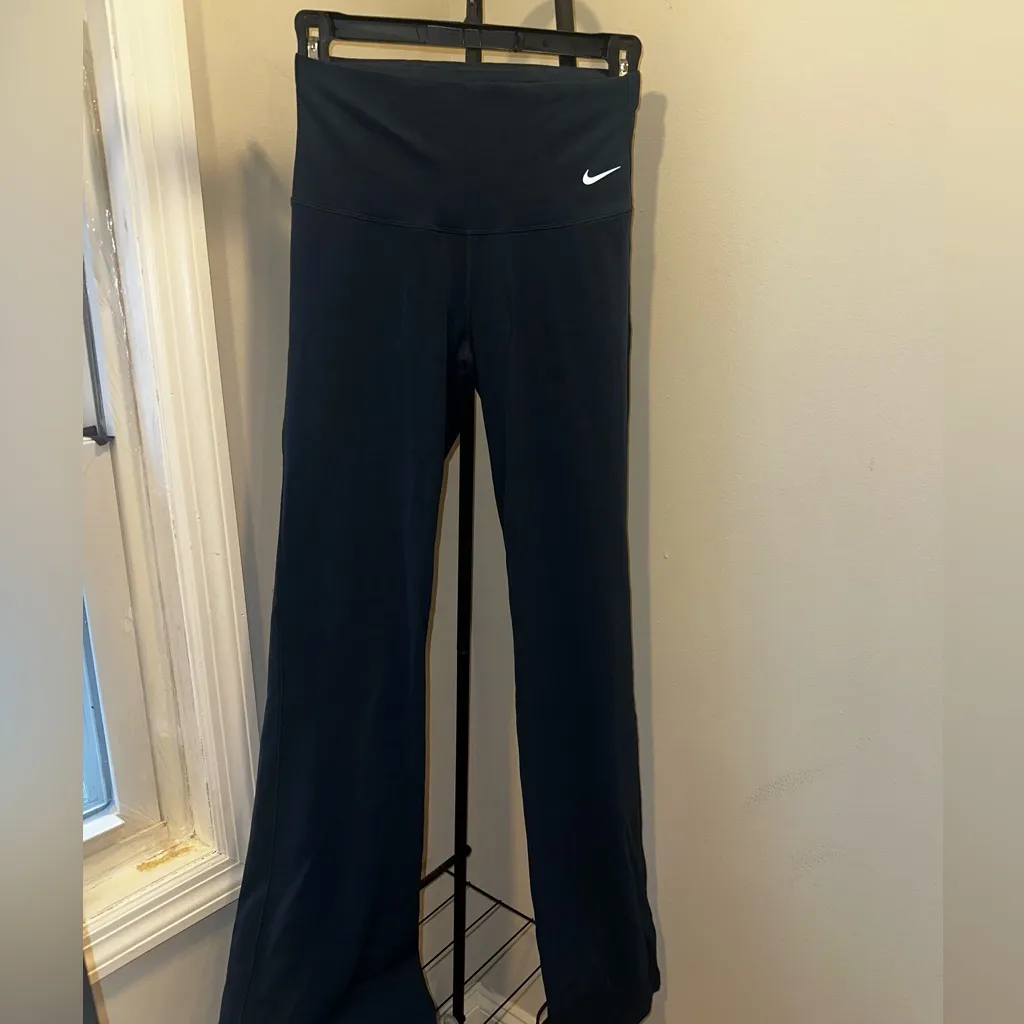 Nike Zenvy Dri-FIT Flare Leggings – Women’s S | Armory Navy / Sail - Image 2
