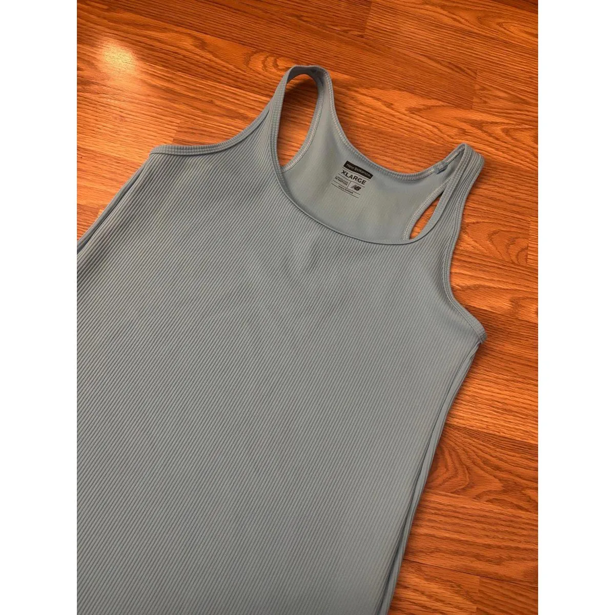 New Balance Tank Top Size XL - Image 5