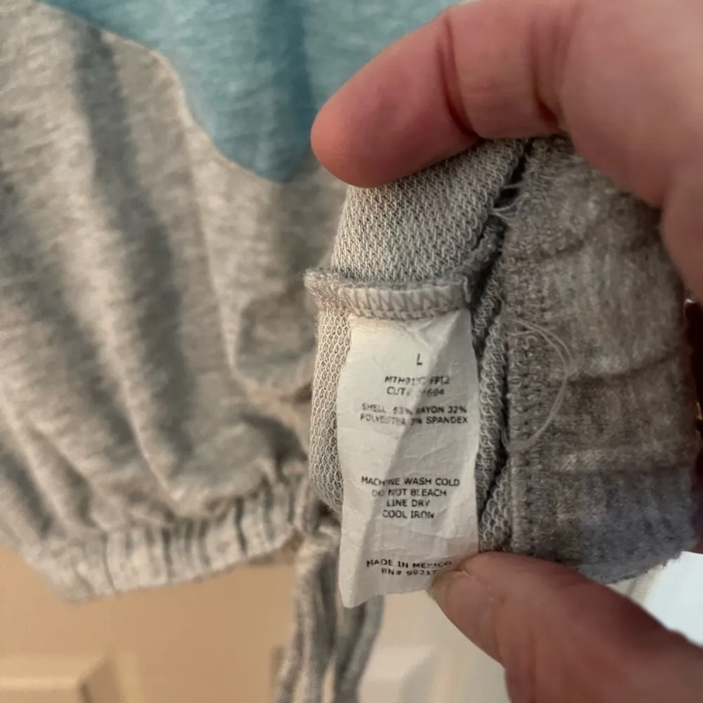 Moa Moa cropped top with drawstring hem - Image 6