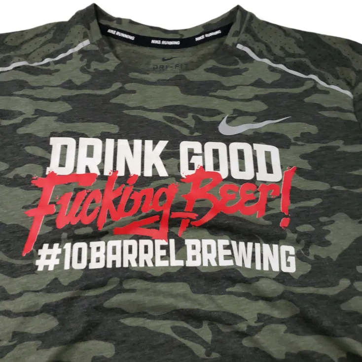 Nike  Running Shirt Size Medium Dri-fit 10 Barrel Brewing Company T-shirt Camo Camouflage Graphic Print  - Image 3