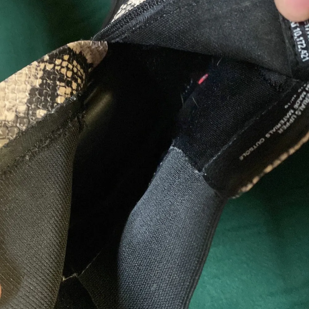 Target Universal Threads Boots - Image 8