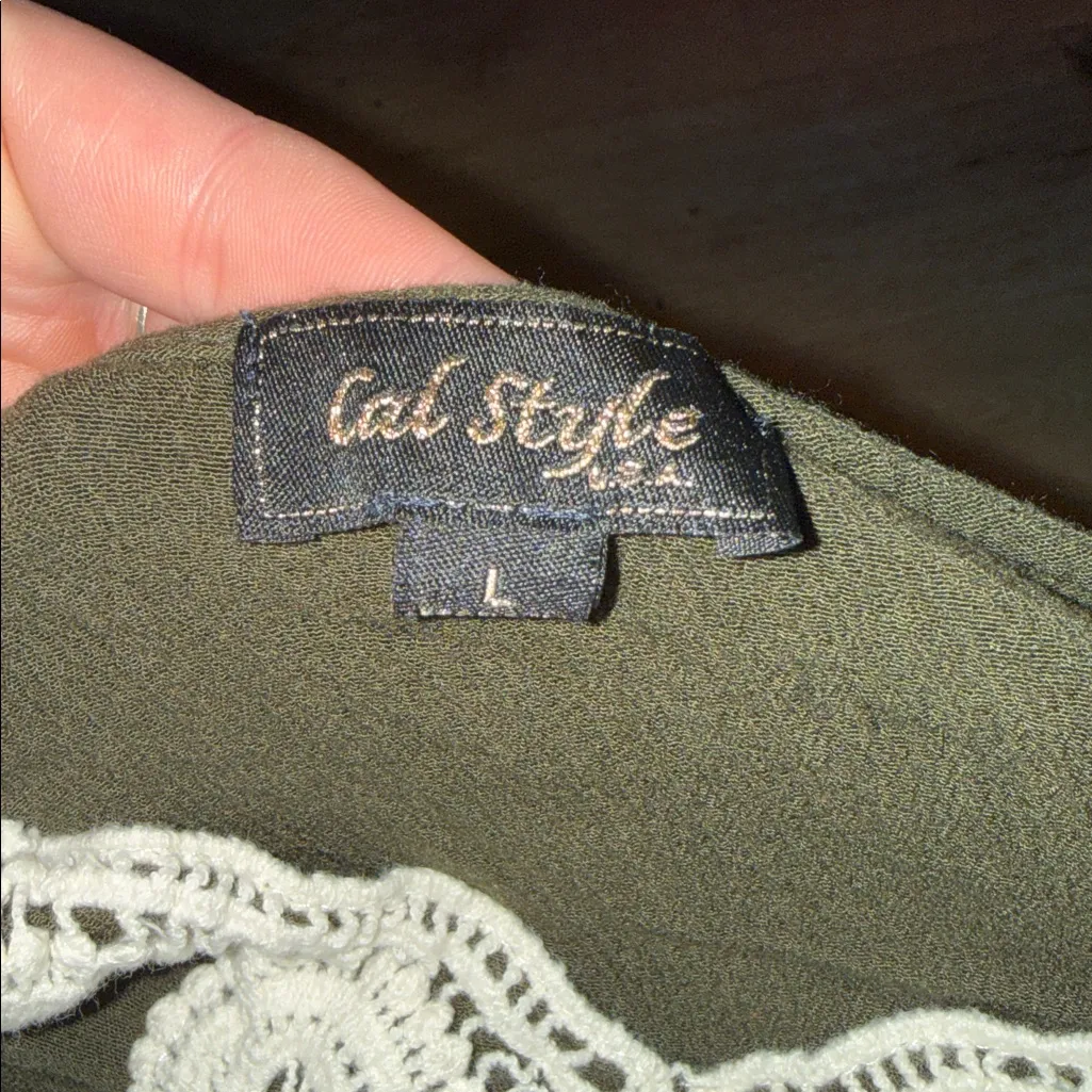 Olive Green Lace Trim Women's Top Size L - Image 6