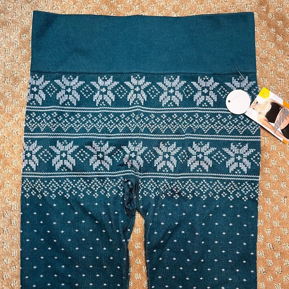 Avia Fair Isle Green Seamless Leggings SZ L 12/14 Cabin Activewear Winter Skiing - Image 3