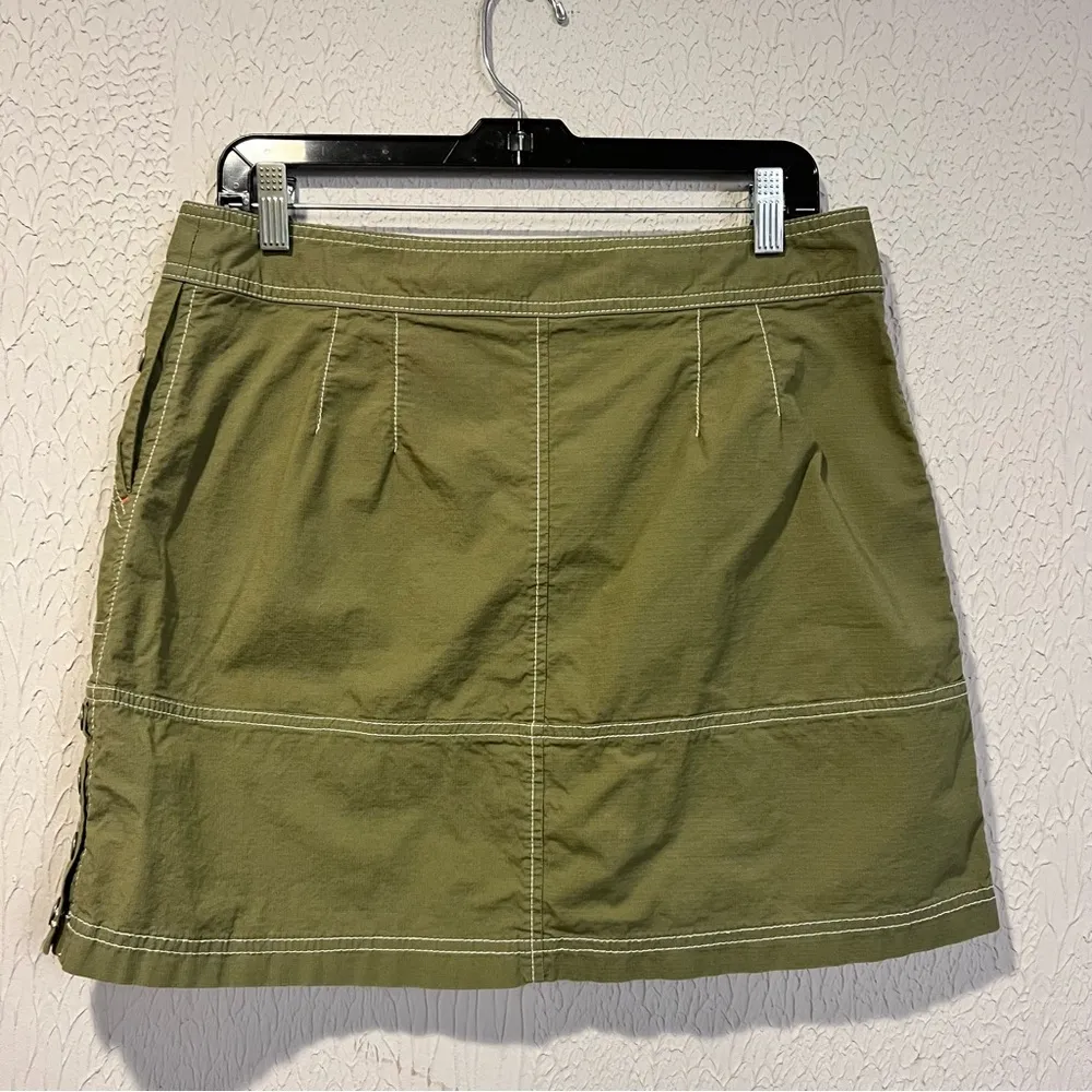 Title Nine OLIVE GREEN Brash Skirt size 8 - Image 9