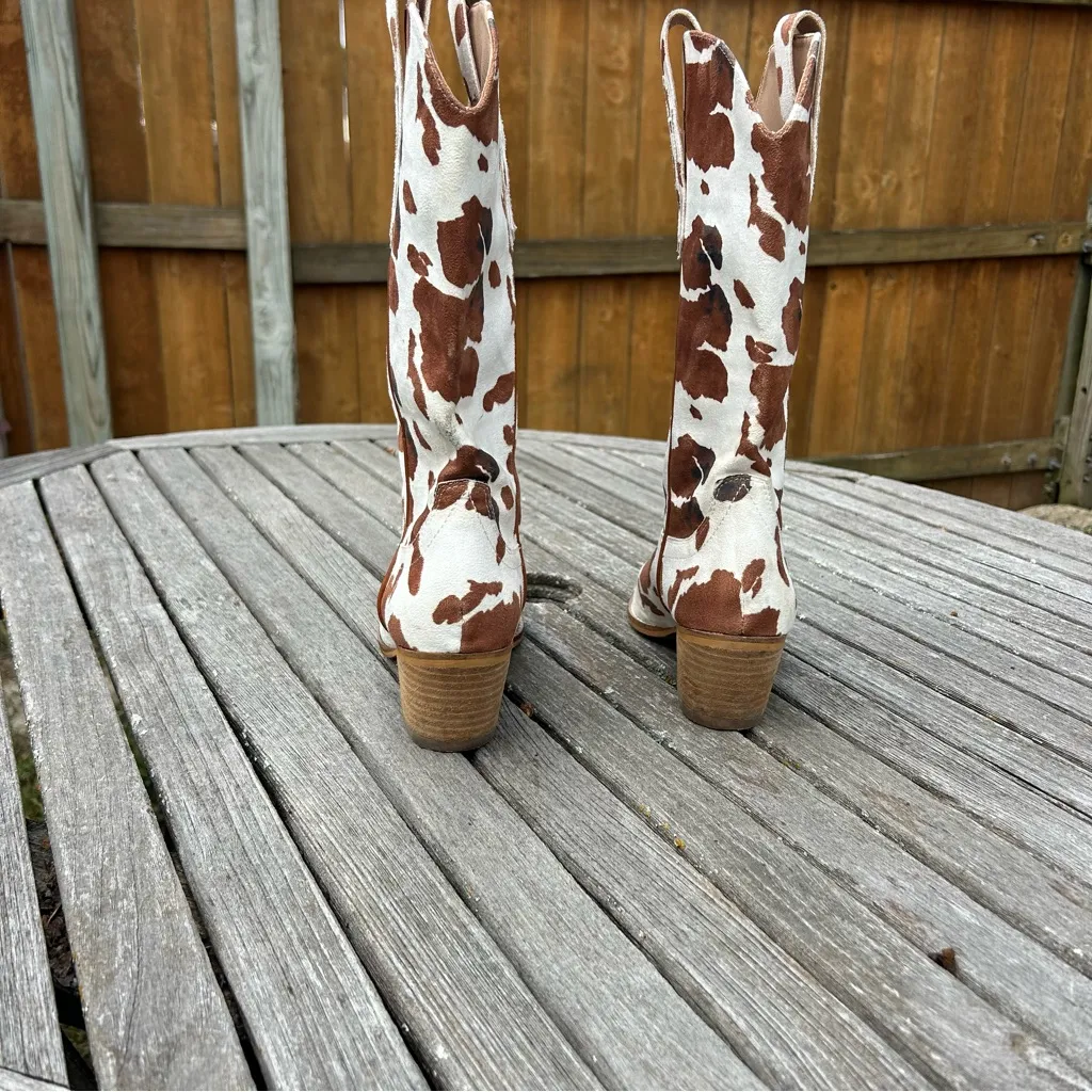 Jeffrey Campbell / free people 'Dagget' White Boot‎ Size 8.5  cow print - Image 10