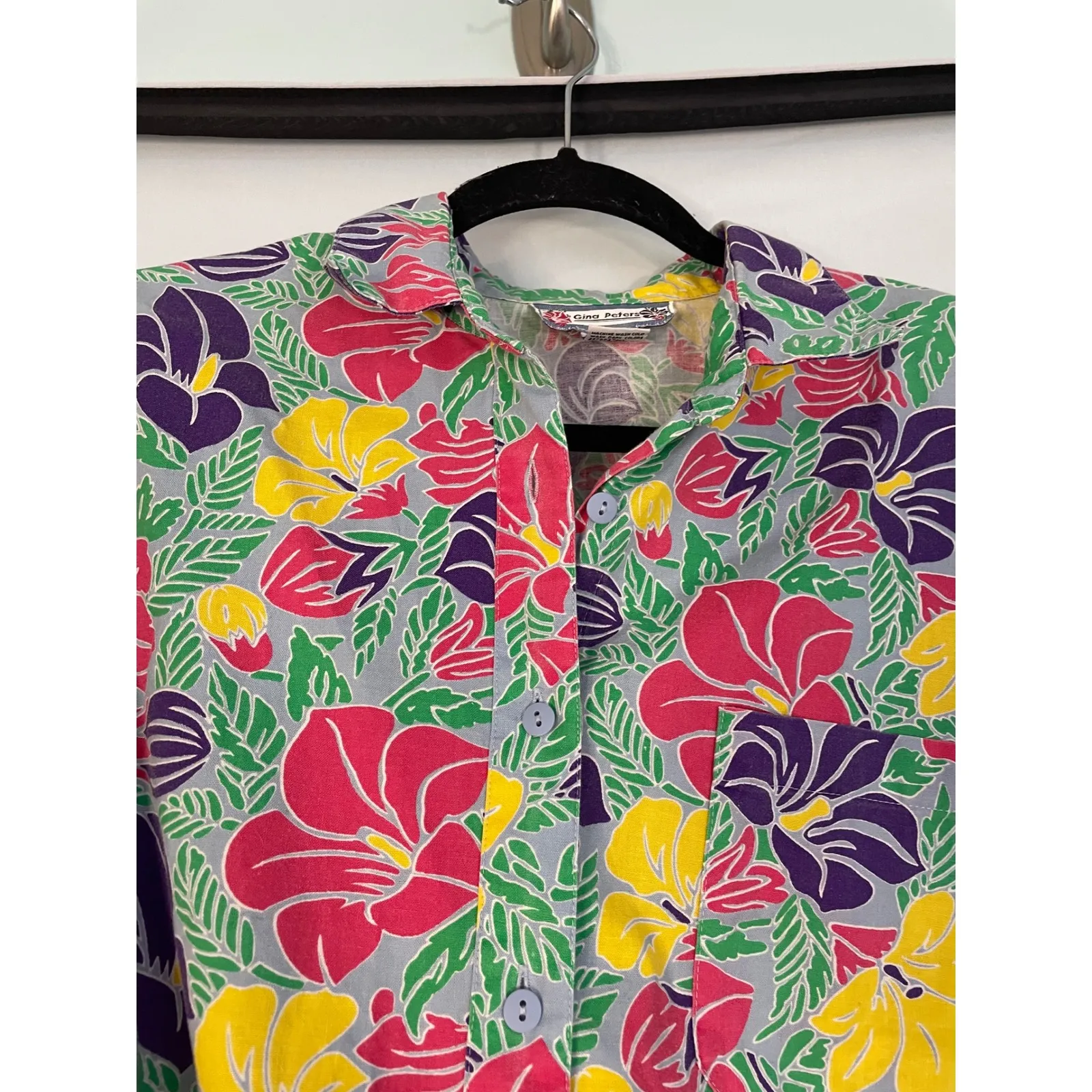 Gina Peters Hawaiian Hibiscus Floral Print Button Up Shirt Top Women Size M Gray Size M - Image 3