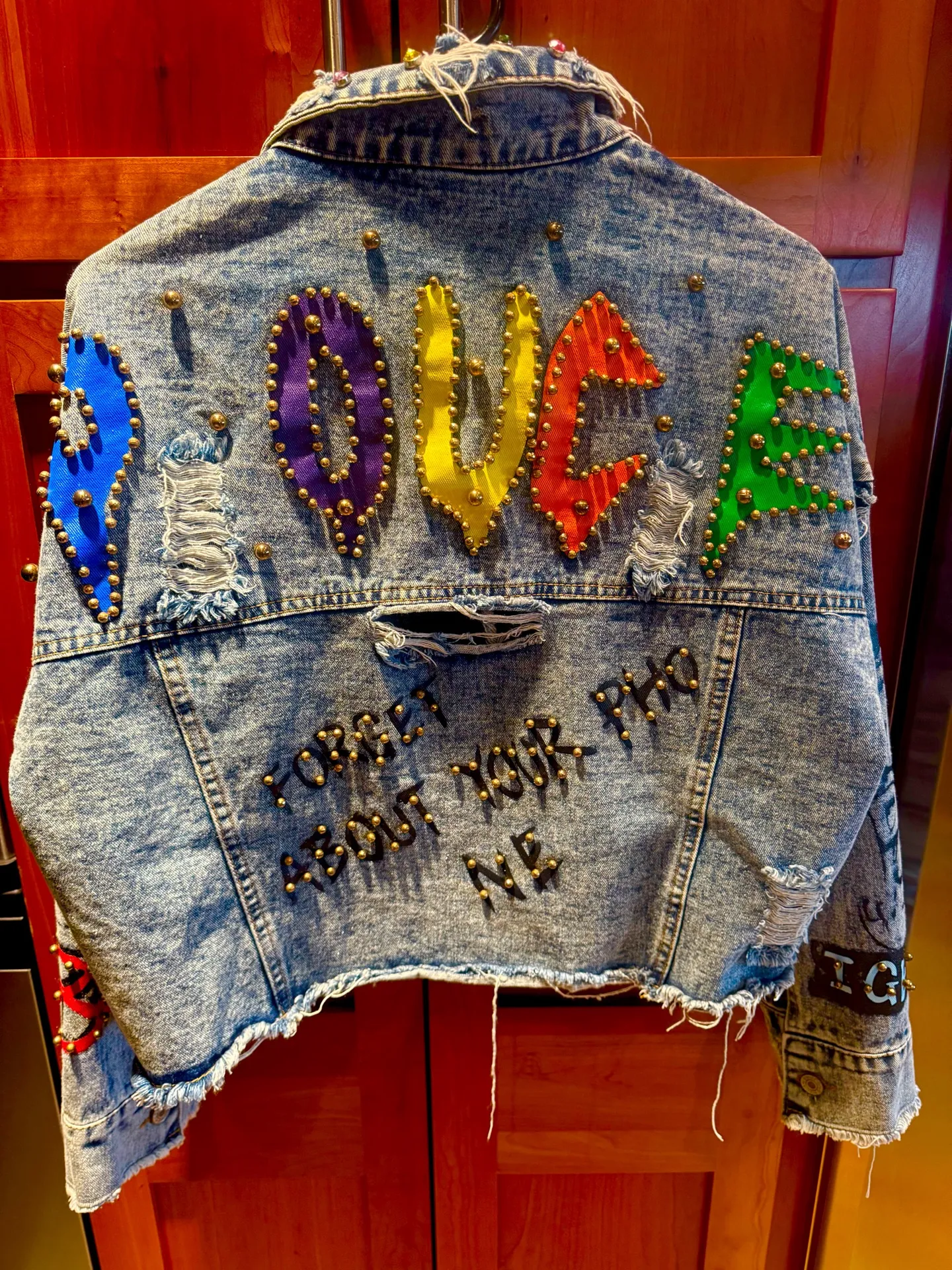 Boutique Graphic Design Denim Jacket Blue Size M - Image 6