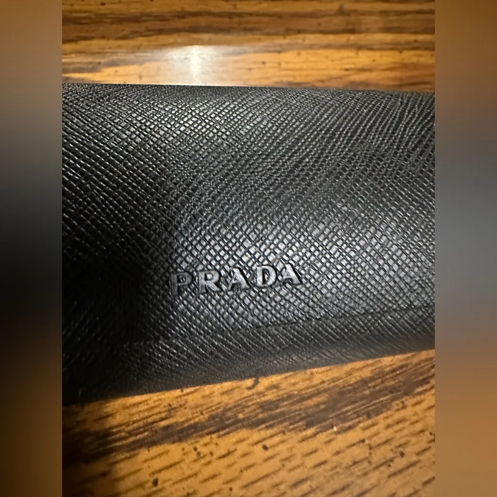 Prada  EYEGLASS CASE   HARD CLAMSHELL BLACK MAGNETIC CLOSURE - Image 2