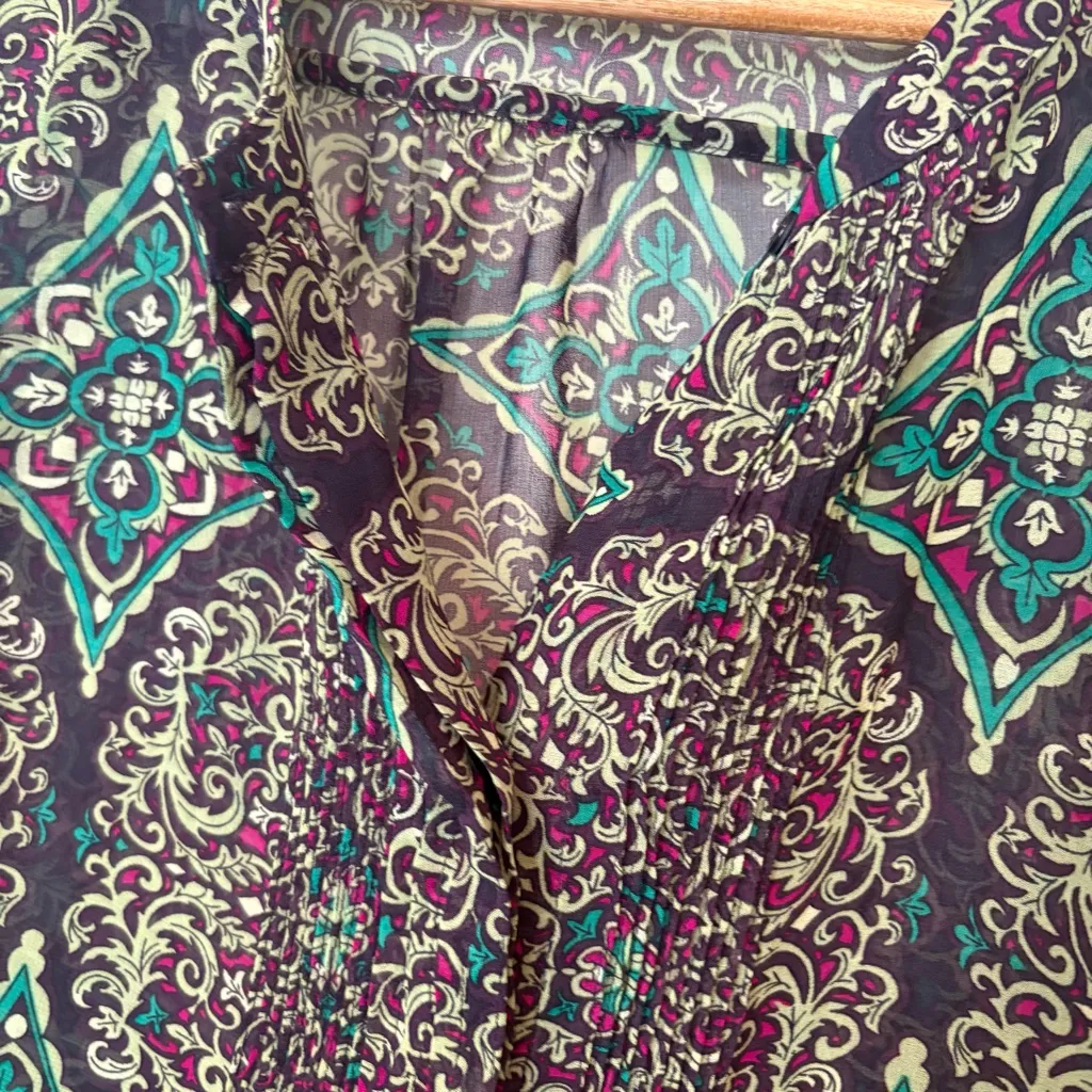 Banana‎ Republic Blouse Size Medium - Image 3