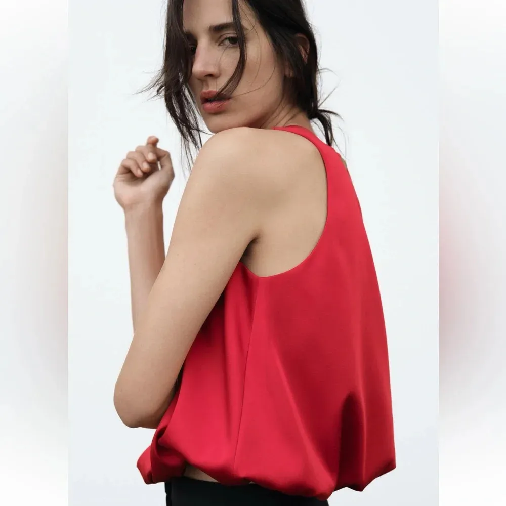 Zara Red Balloon Top - Image 2