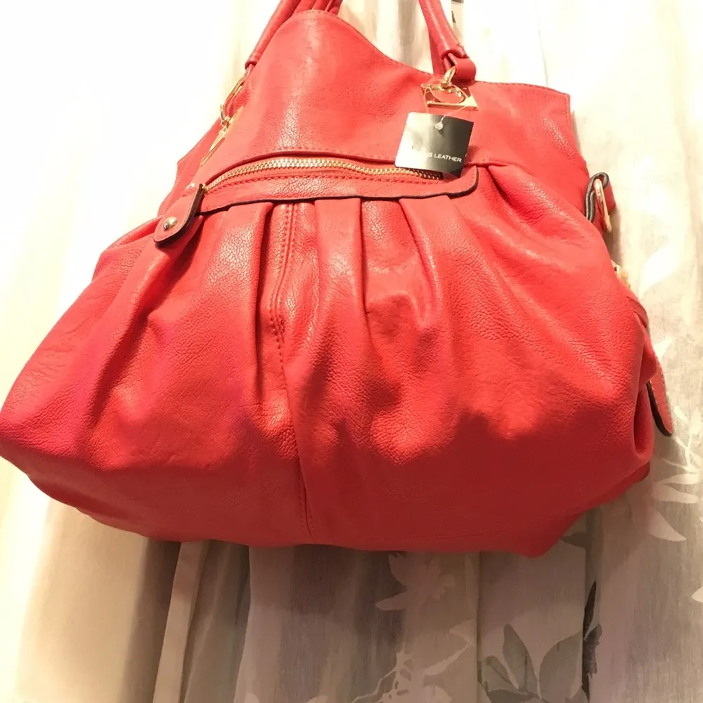NWT Wilsons Leather Shoulder Bag | Purse - Image 3