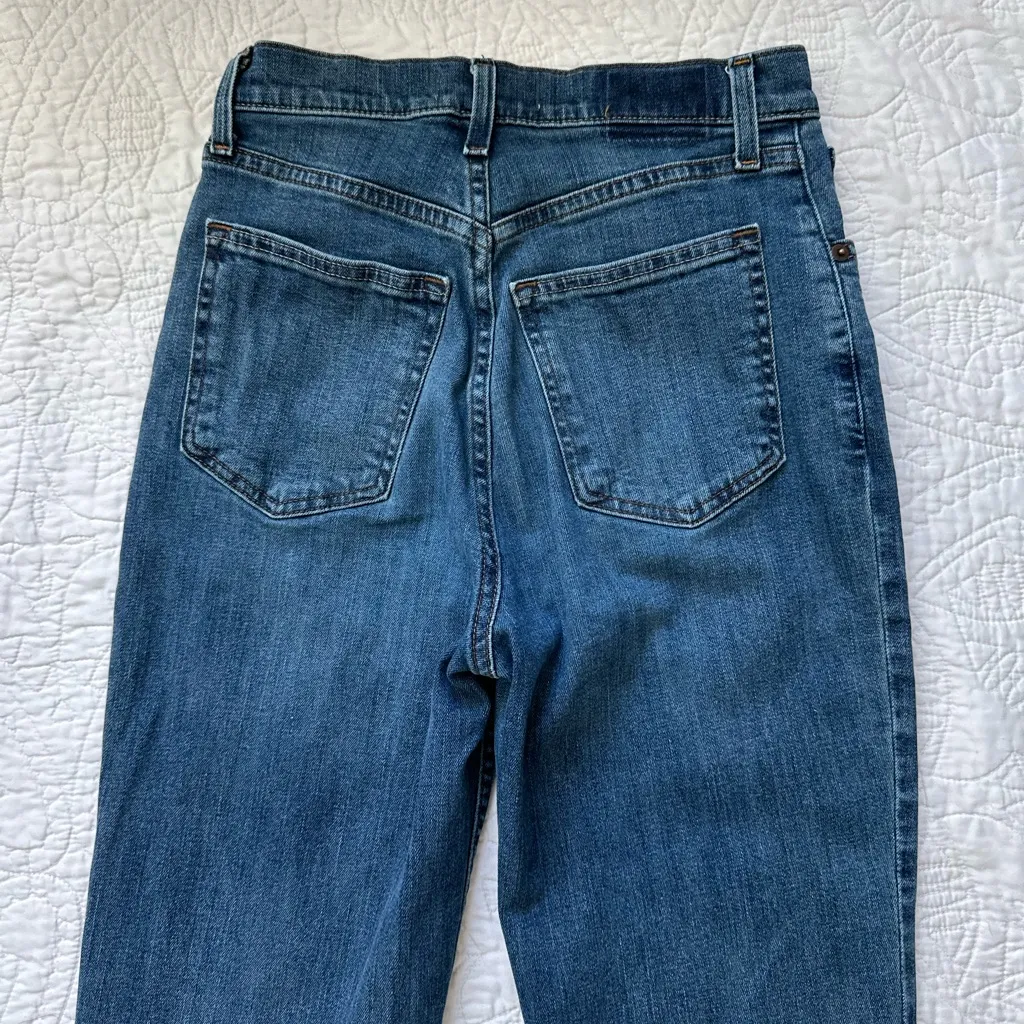 Abercrombie & Fitch Curve Love Ultra High Rise 90s Straight Jean size 26 - Image 8