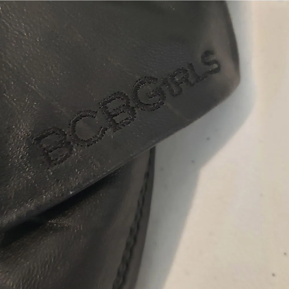 BCBGirls Black Handbag - Image 5