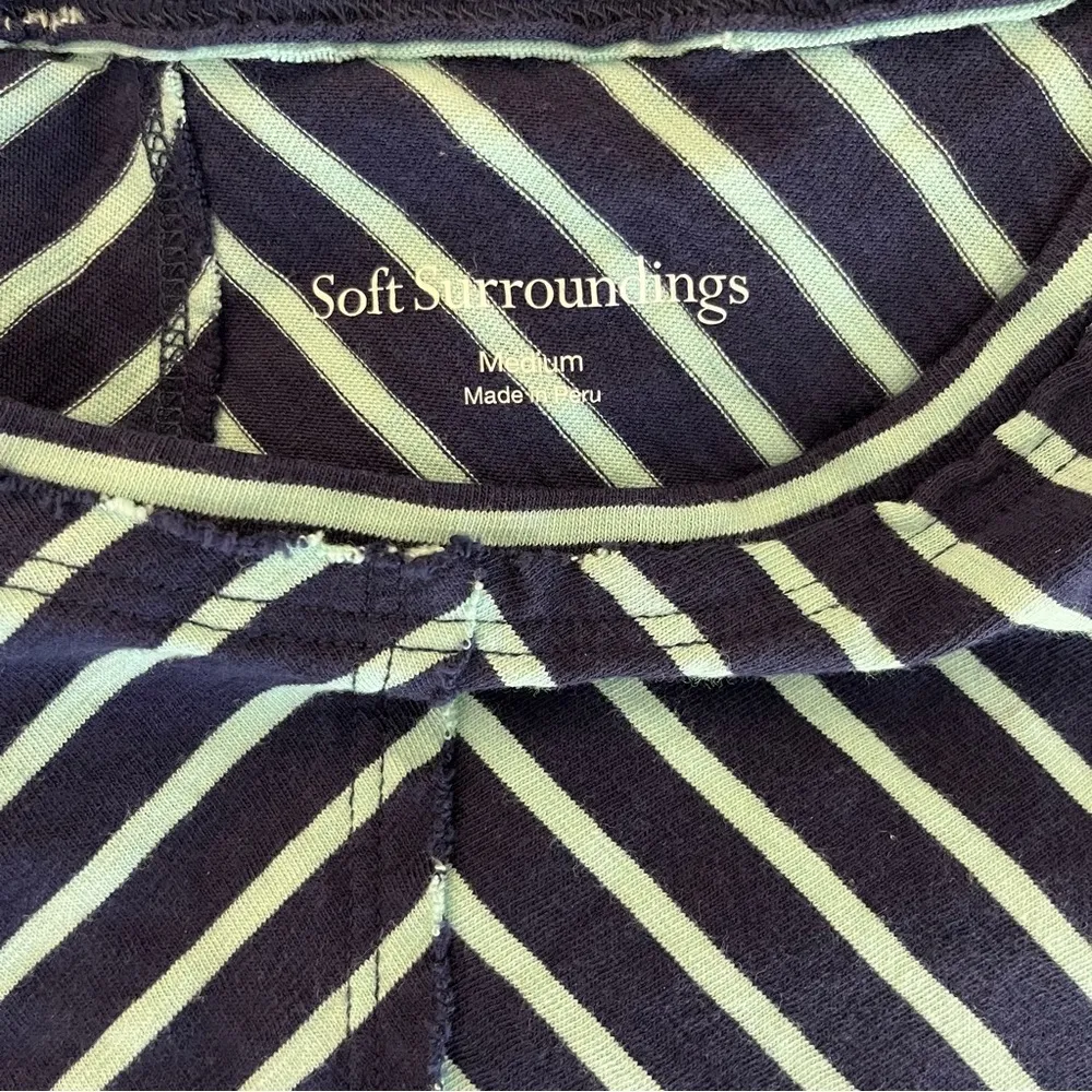 Soft Surroundings Indra Scoop Neck Raw Seams Pima Cotton Shirt - Size Me… - Image 5