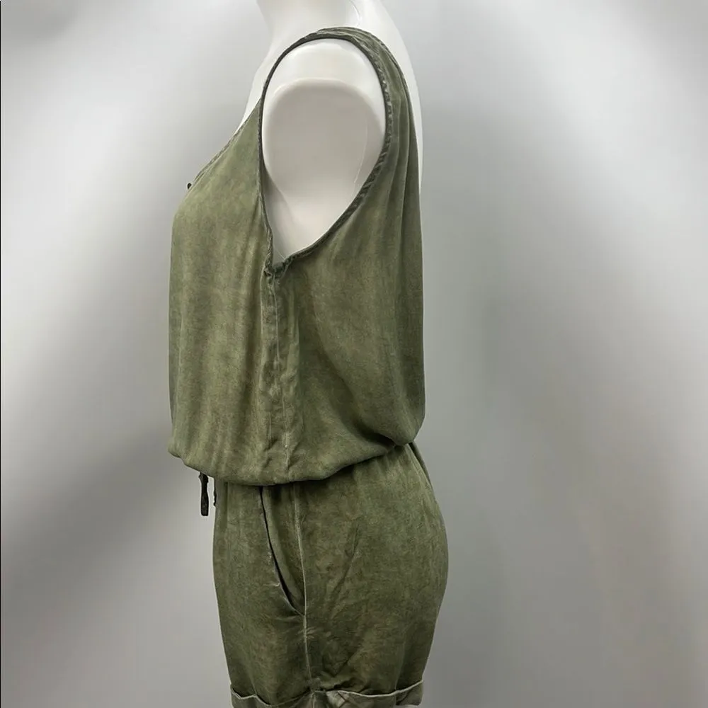 Cloth & Stone Sage Green Romper - Image 4