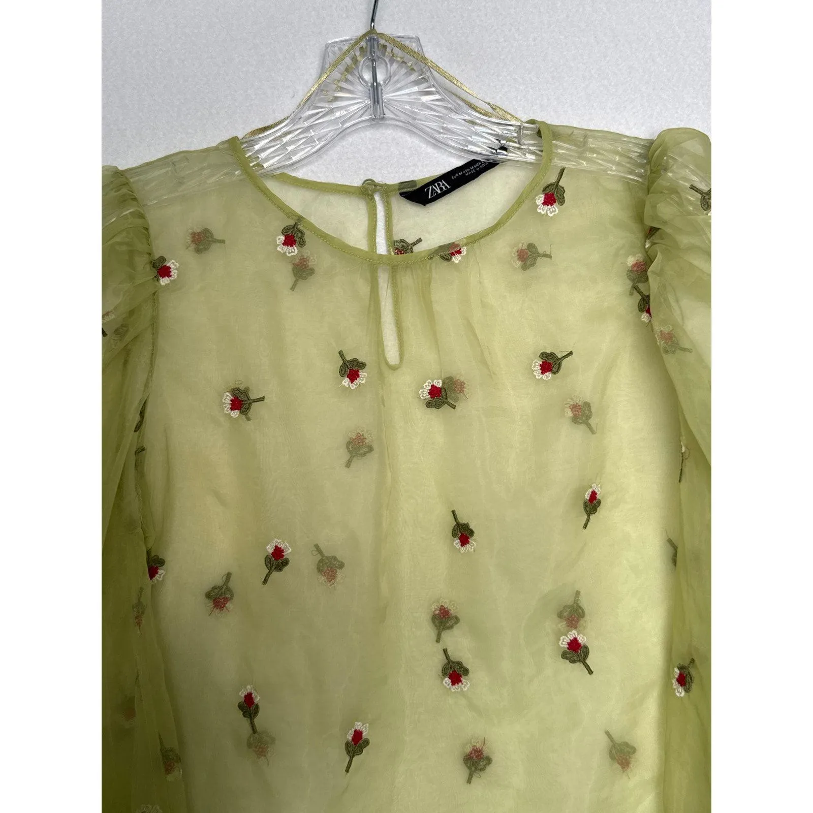 Zara sheer sexy green Embroidered Organza blouse with red roses medium - Image 8