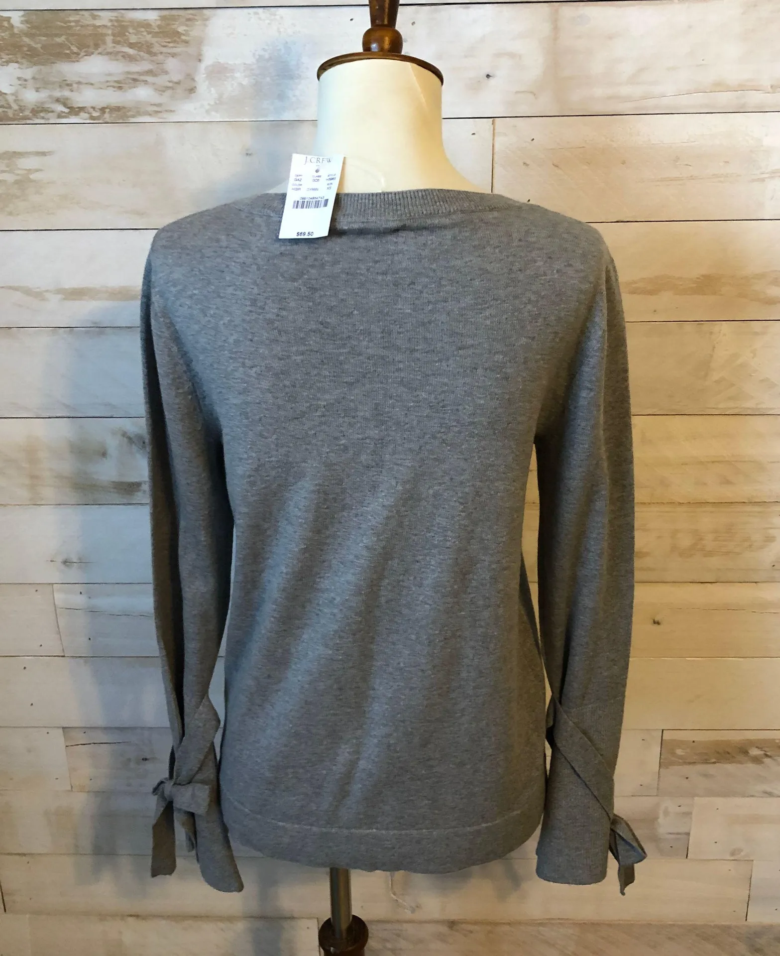 NWT  grey sweater size XS - Image 2