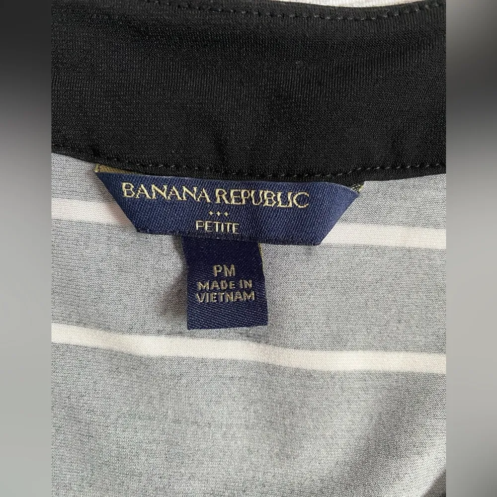 Banana Republic Black and White Striped Sleeveless Dress Medium Petite - Image 5