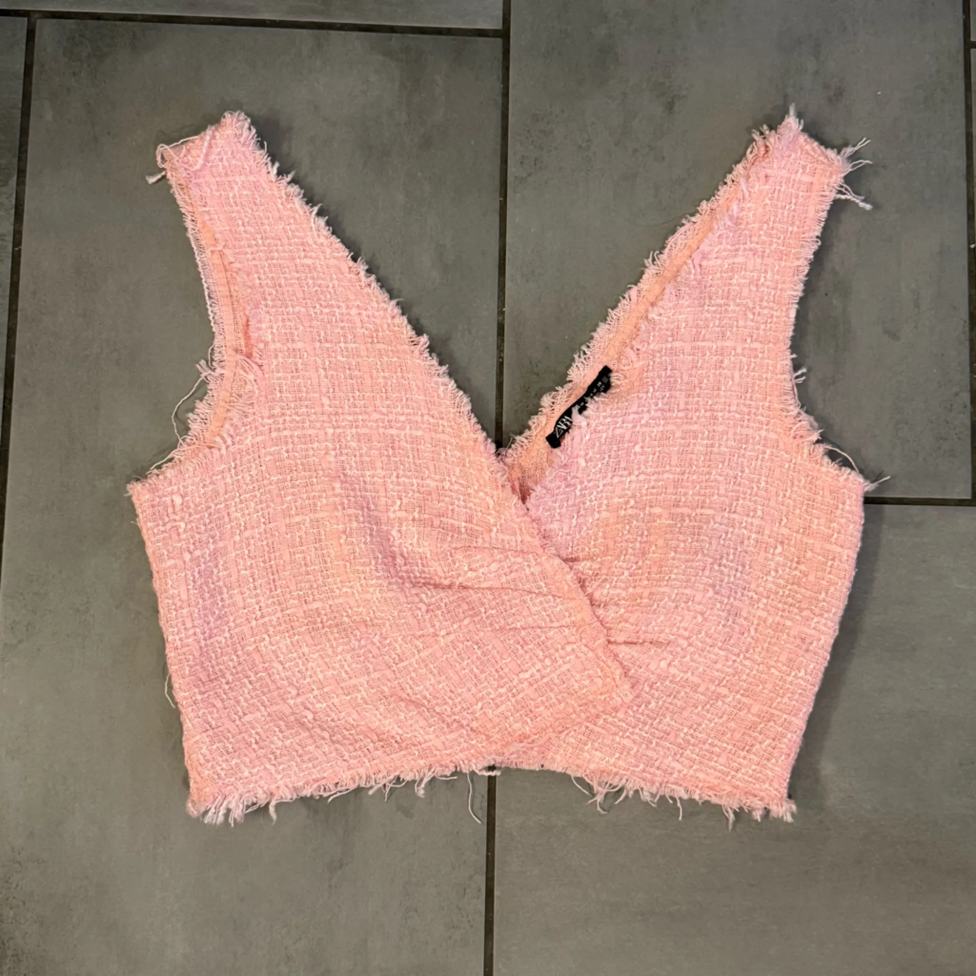 Zara Pink Tectured Tweed Crop Top - Image 2