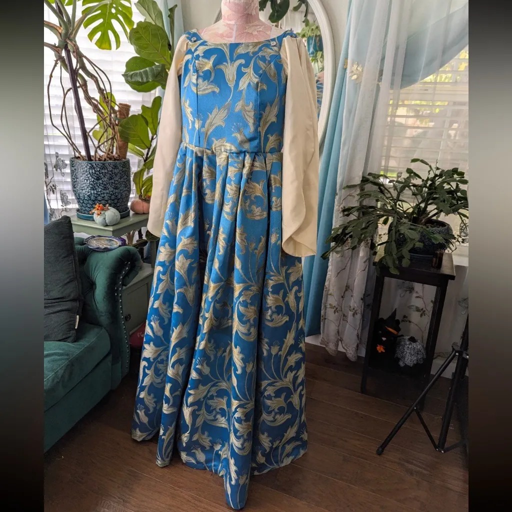 Handmade Russian court dress - Image 3