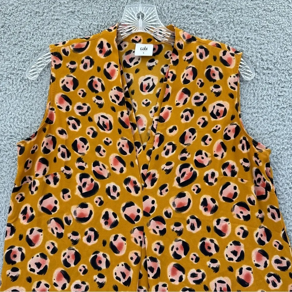CAbi Prowl Leopard Cheetah Animal Print Sleeveless V Neck‎ Blouse Women's Small - Image 2