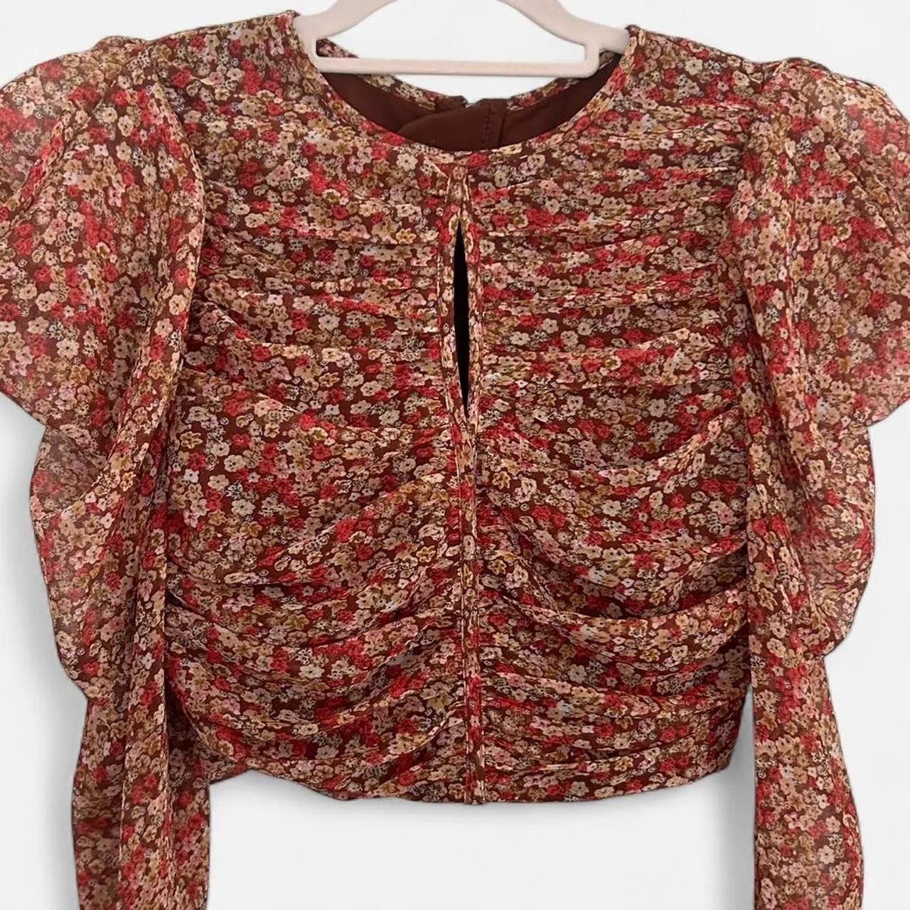 Bardot Revolve Ruched Ditsy Floral Cottagecore Crop Top (XS, NWT) - Image 4