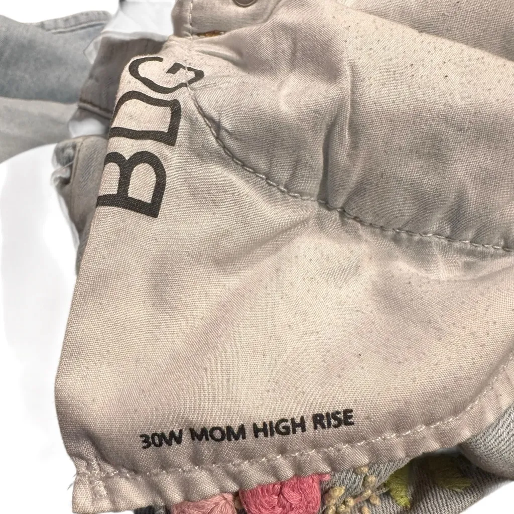 BDG Urban Outfitters Mom Jeans 30W High Rise Light Wash Embroidered Floral - Image 7