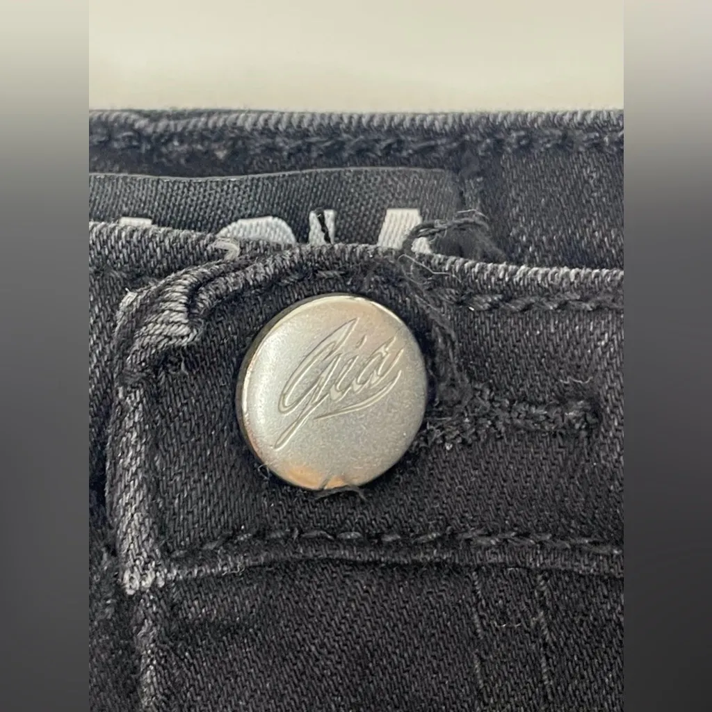 I.AM.GIA Women’s Vintage Black Pleated Skater Skirt Size‎ S - Image 4