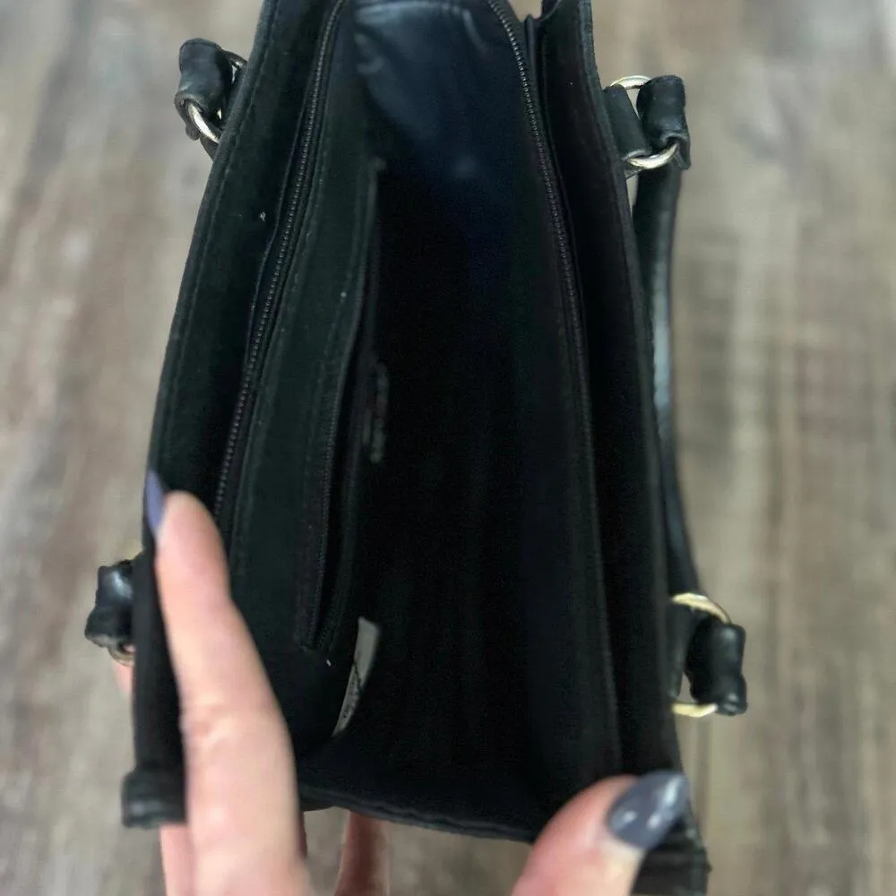 Stefano Vintage Black Handbag in Great Condition! - Image 6