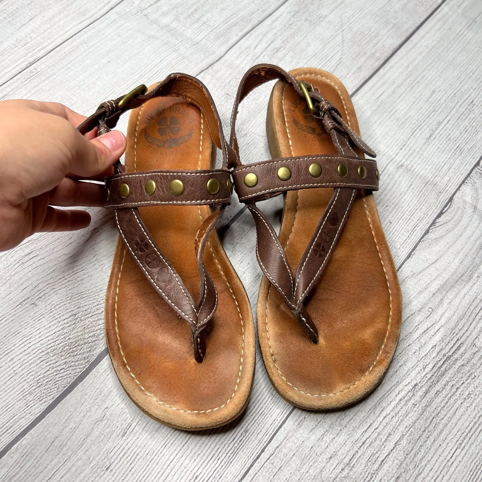 Lucky Brand Flat Sandals Brown Round Toe Prong Slingback Closed Leather Size 8 - Image 4