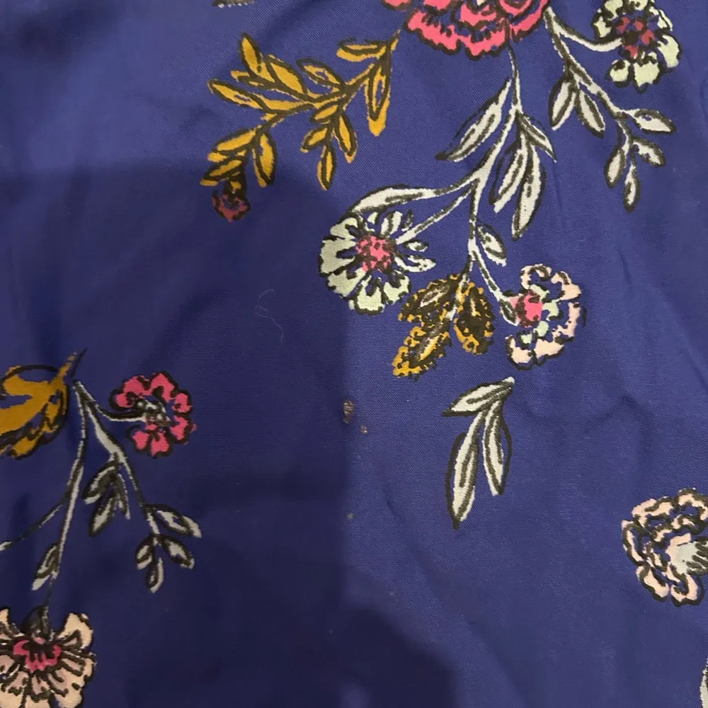 Old Navy Blue Floral Top juniors size x-small - Image 4