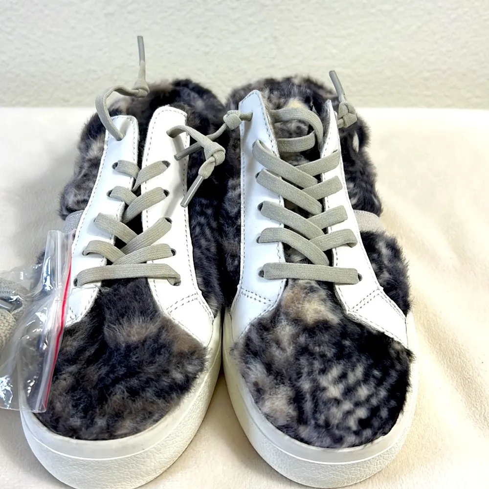 sneakers slip on fuzzy snake print white, gray & blue 8.5 NWOT - Image 2