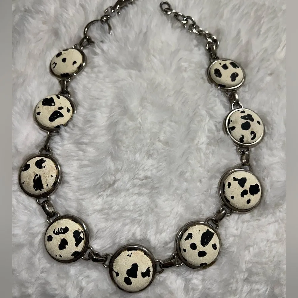 Vintage moo cow design on flat silver discs. White - Image 7