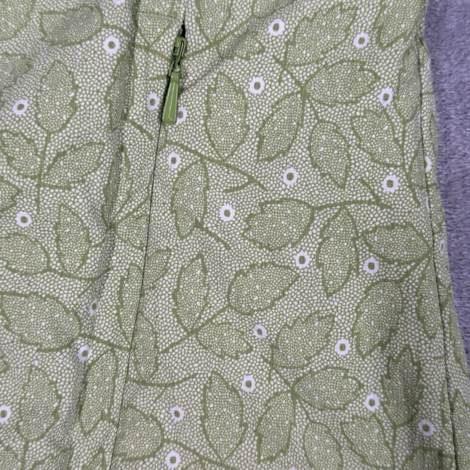 LL Bean Shirt Womens Small Green White‎ Floral Snap Button Up Fishing Outdoors - Image 5