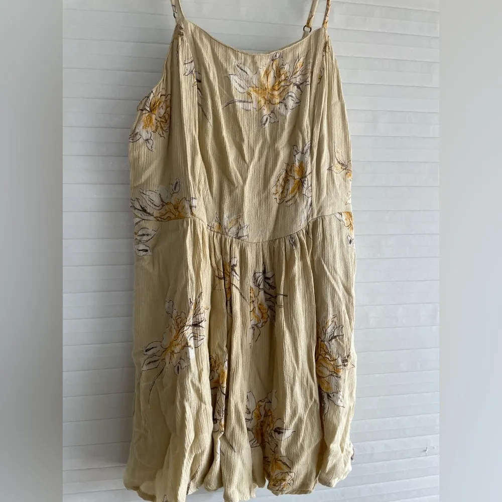 Yellow Floral Romper - Image 2