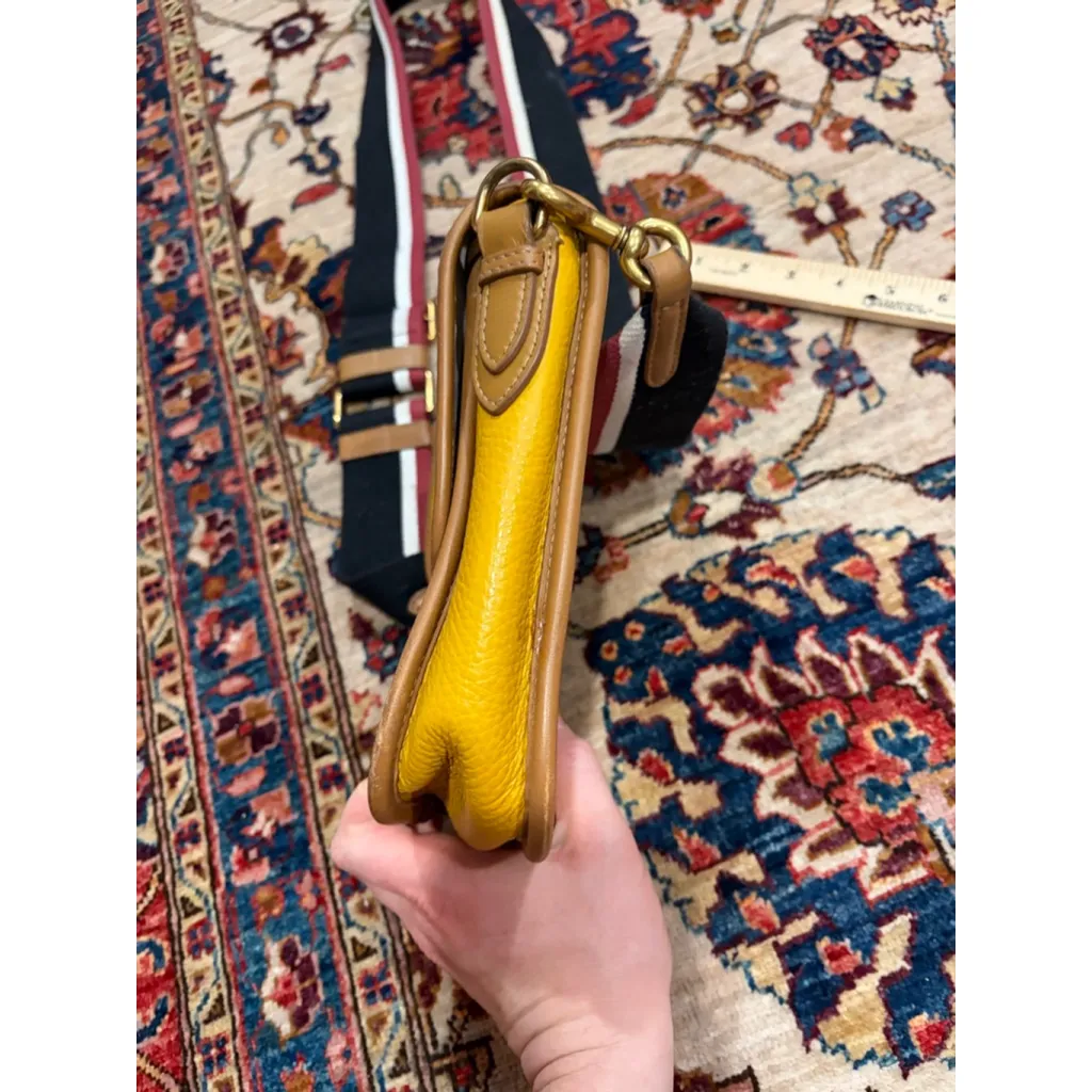 Marc Jacobs Yellow Leather Crossbody Bag Logo Flap Small Messenger Strap flaw - Image 5