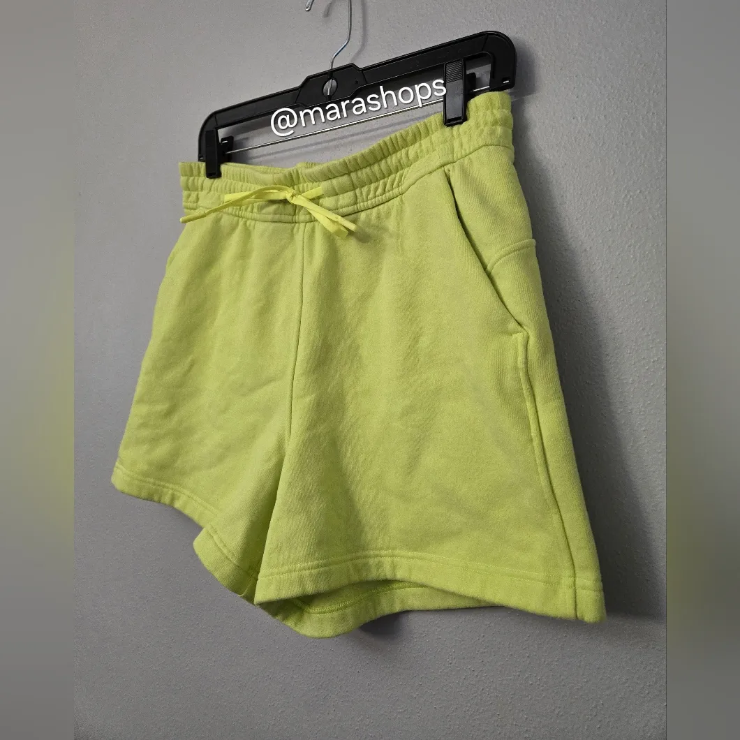 Lululemon Loungeful High Rise Short 4" Electric Lemon - Image 5