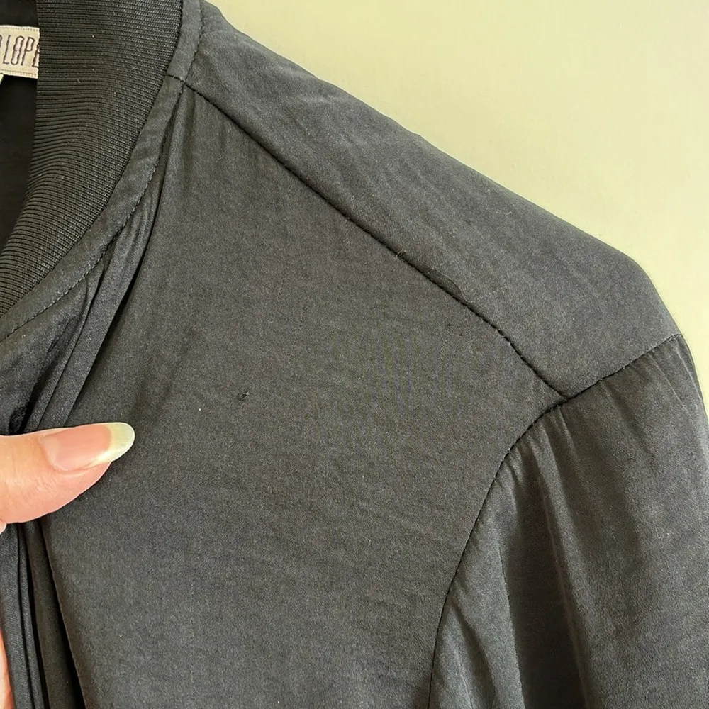 Jennifer Lopez Embroidered Floral Full Zip Cropped Jacket Color Black Size S - Image 6