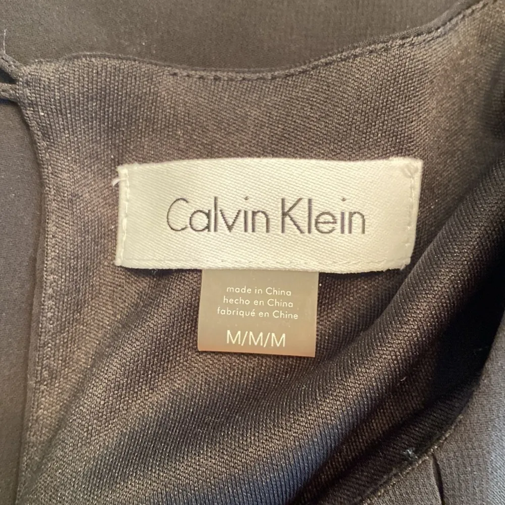 Calvin Klein| Black blouse with pleated front - Image 7