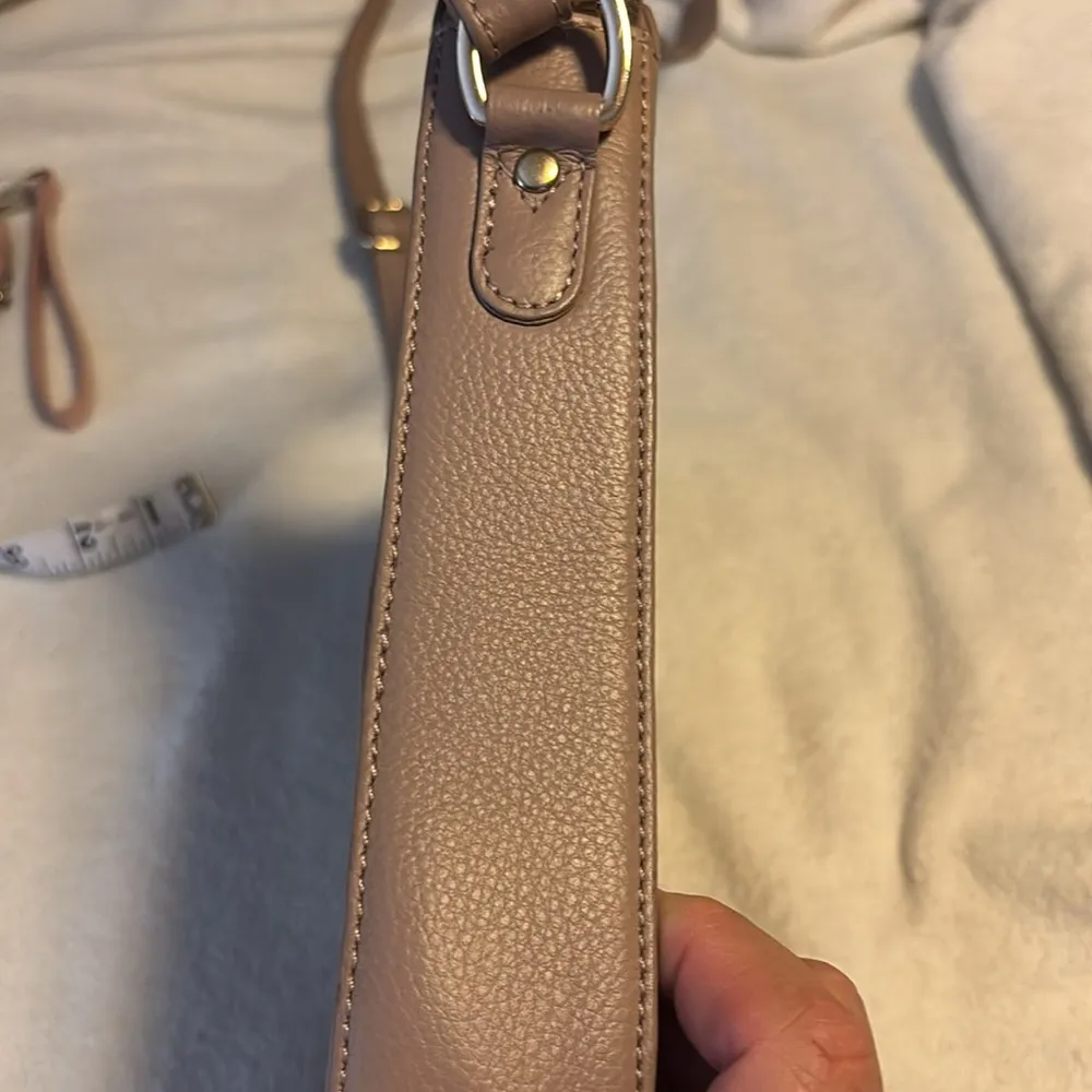 ASHWOOD BRAND DEEP PINK/TAUPE COLOR CROSSBODY WITH SIGNATURE DEER EMBLEM ON BAG Pink - Image 3