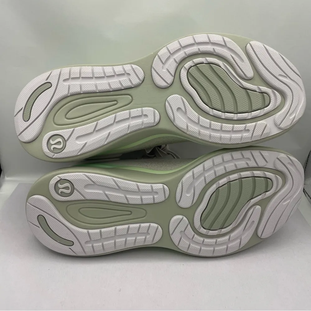 Lululemon chargefeel 2 workout low comfy cushion sneakers women’s Size 9 - Image 7