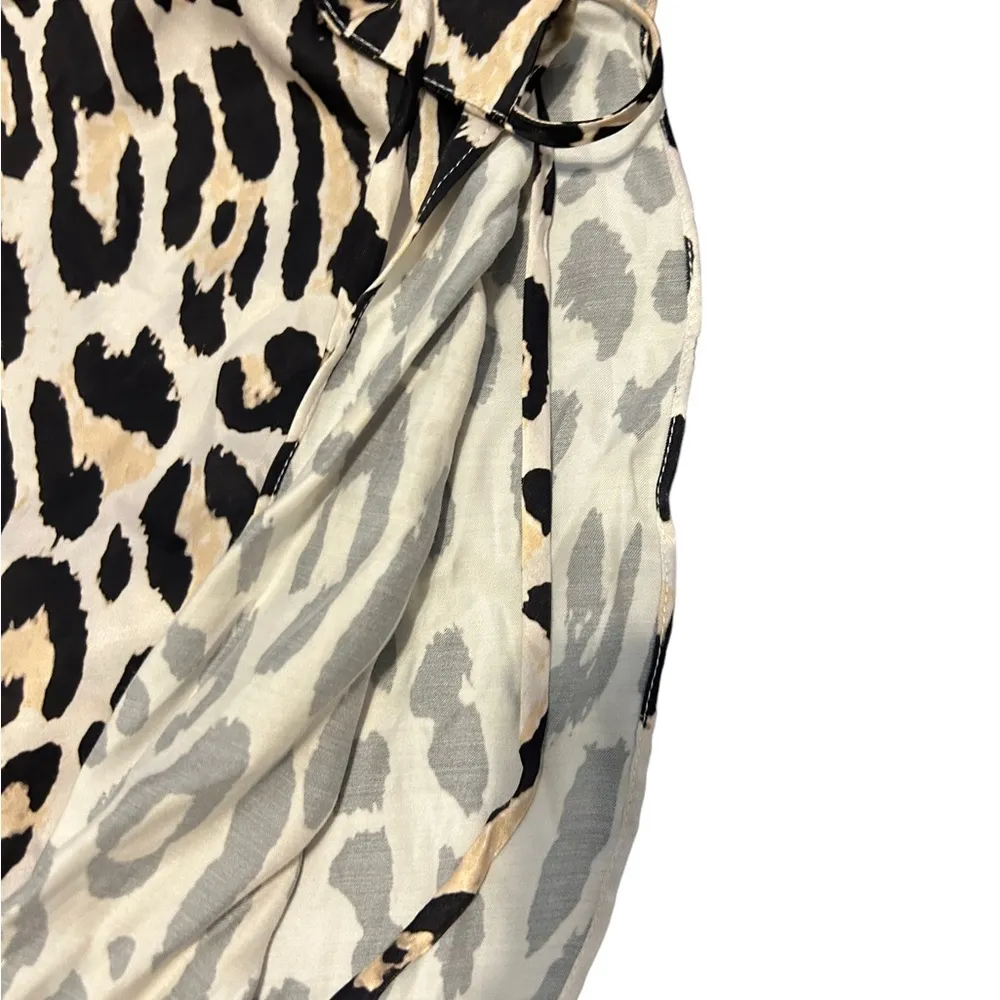 NBD Animal Print Wrap Skirt Multi
Colored Size small - Image 3