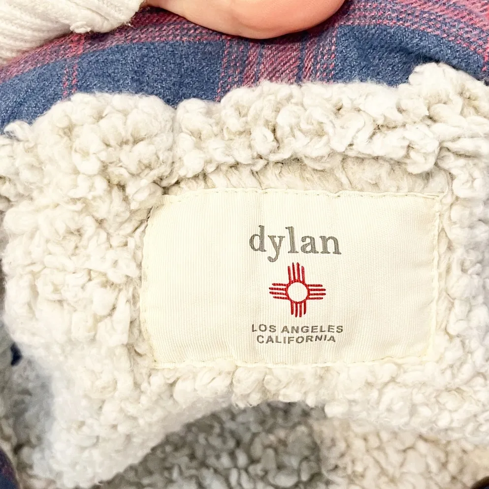 Dylan Sherpa Lined Snap Button Plaid Vest Blue Red Small - Image 2