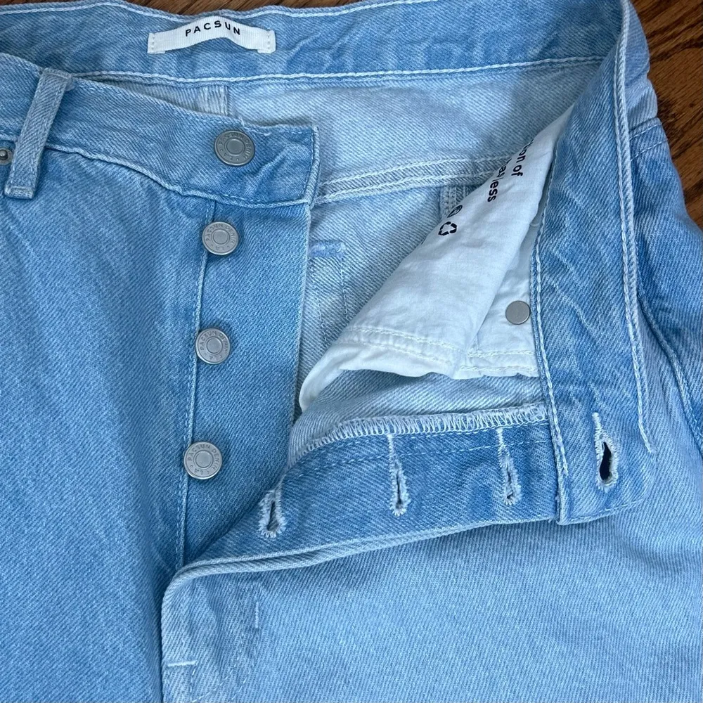PacSun | Patchwork Button Fly High Rise Mom Jeans Size 29 - Image 5