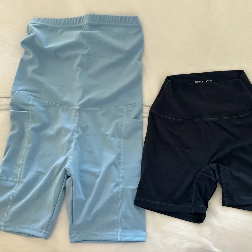 **NWOT** Lahloya ComfortCloud Maternity Biker Shorts in Sky Blue Size undefined - Image 8