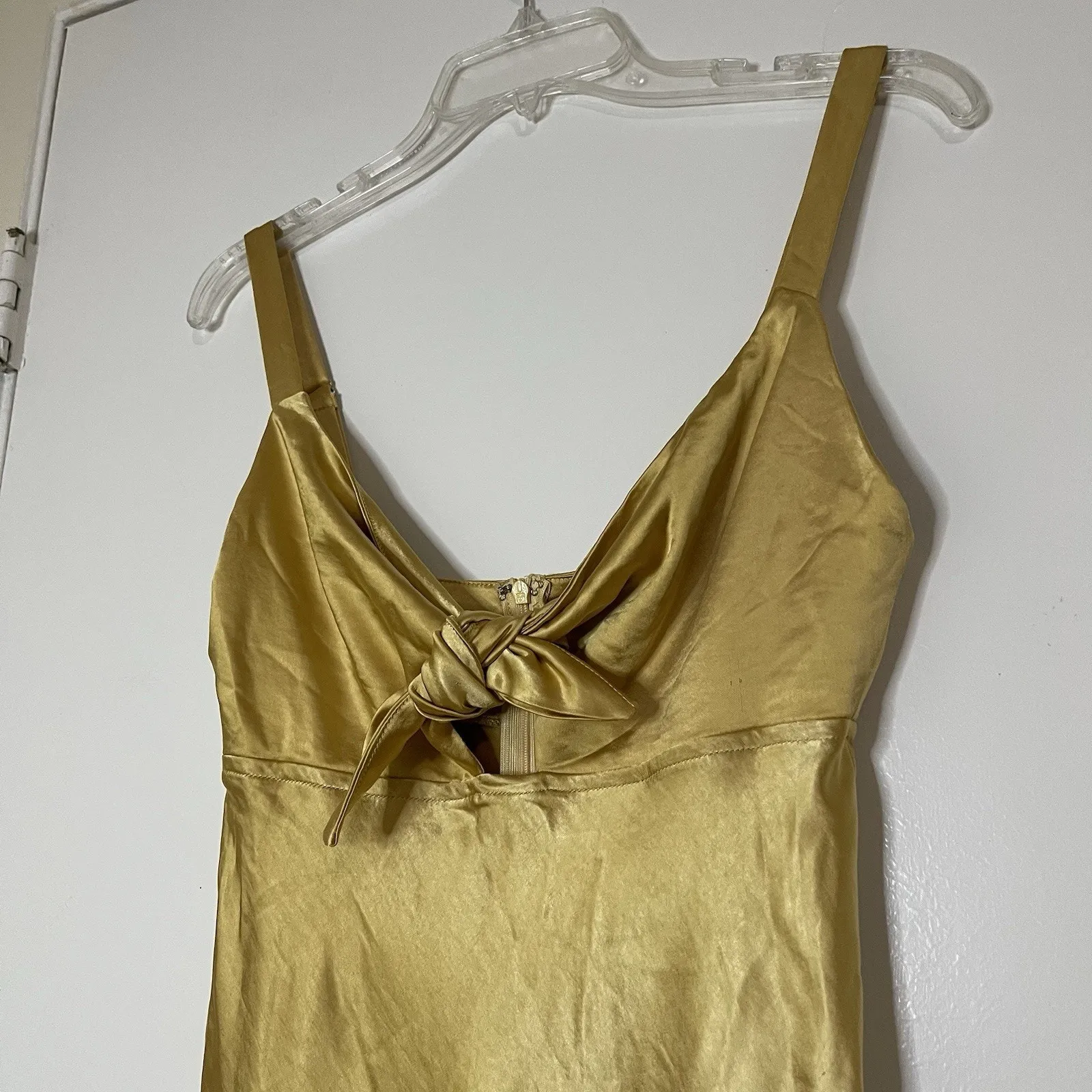 NEW! Selfie Leslie Perfect Day Satin Midi slip Dress Mustard US small st1957b01 - Image 4