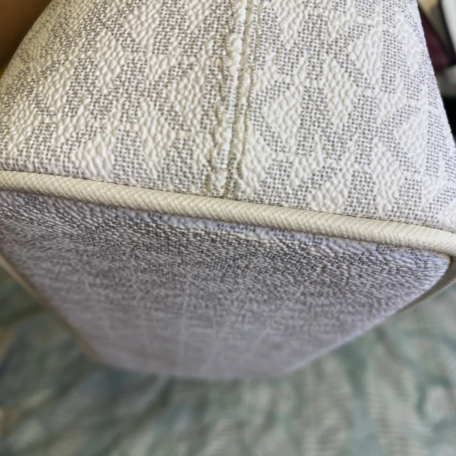 Michael Kors Jet Set Travel Signature Logo Top Zip Tote Bag XS W/ Shoulder Strap - Image 4